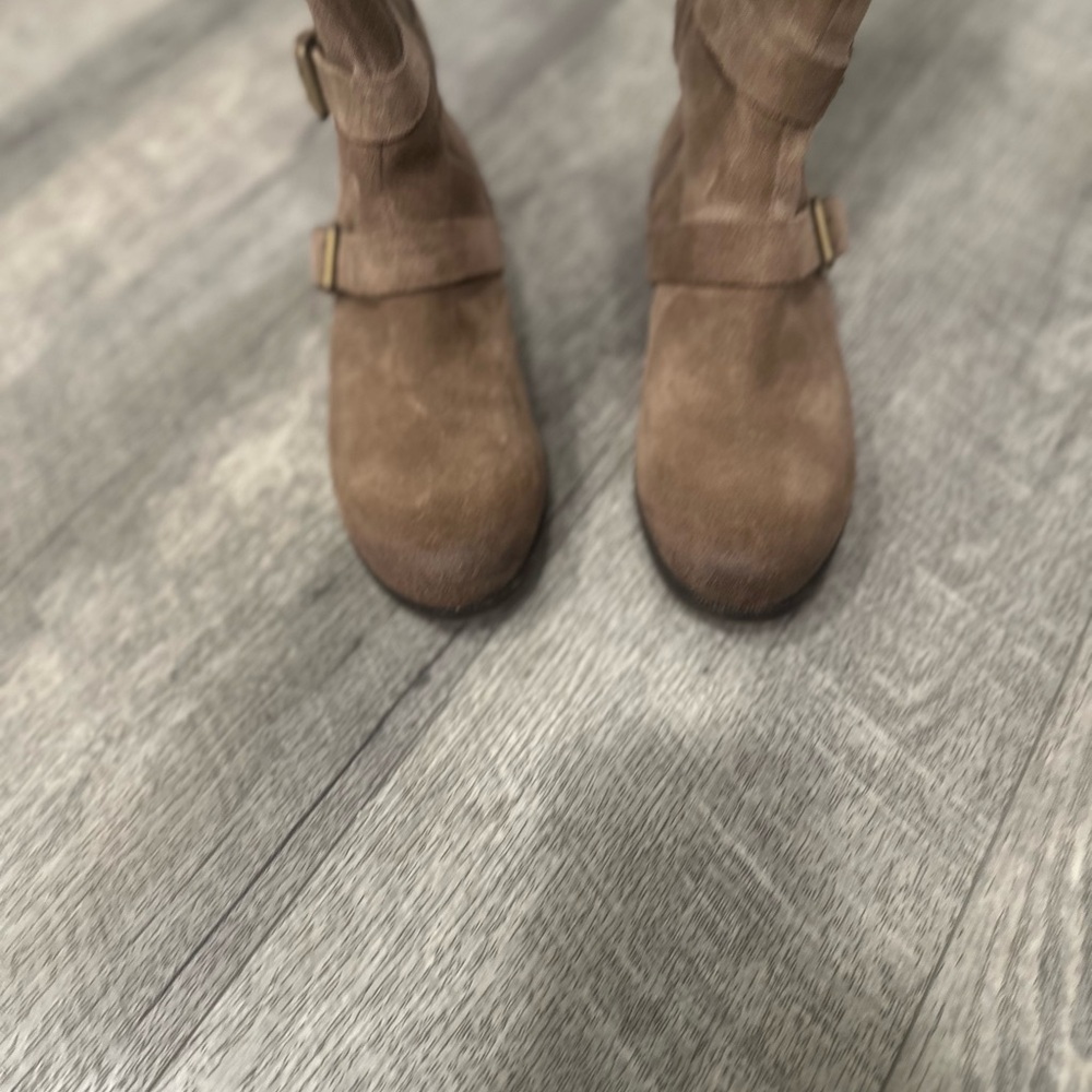 UGG Cydnee Tall Riding Boots - Picture 9 of 14